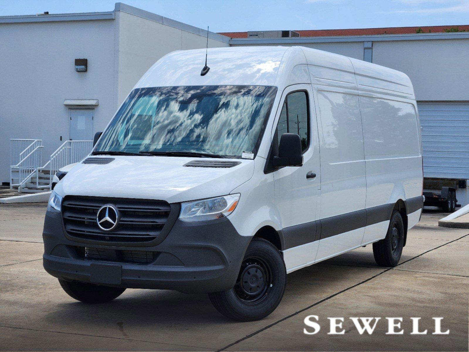 2024 Mercedes-Benz Sprinter Cargo Van Vehicle Photo in HOUSTON, TX 77079