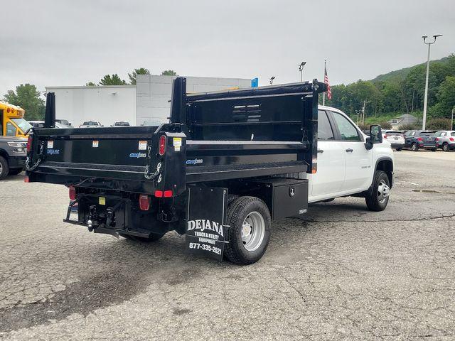 2024 Chevrolet Silverado 3500 HD Chassis Cab Vehicle Photo in PAWLING, NY 12564-3219