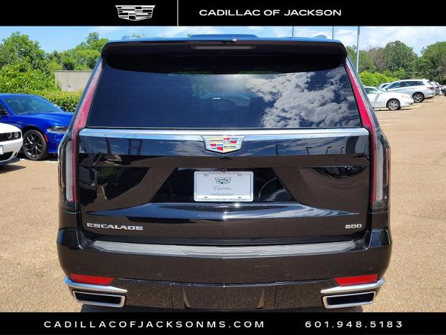 2024 Cadillac Escalade ESV Vehicle Photo in RIDGELAND, MS 39157-4406