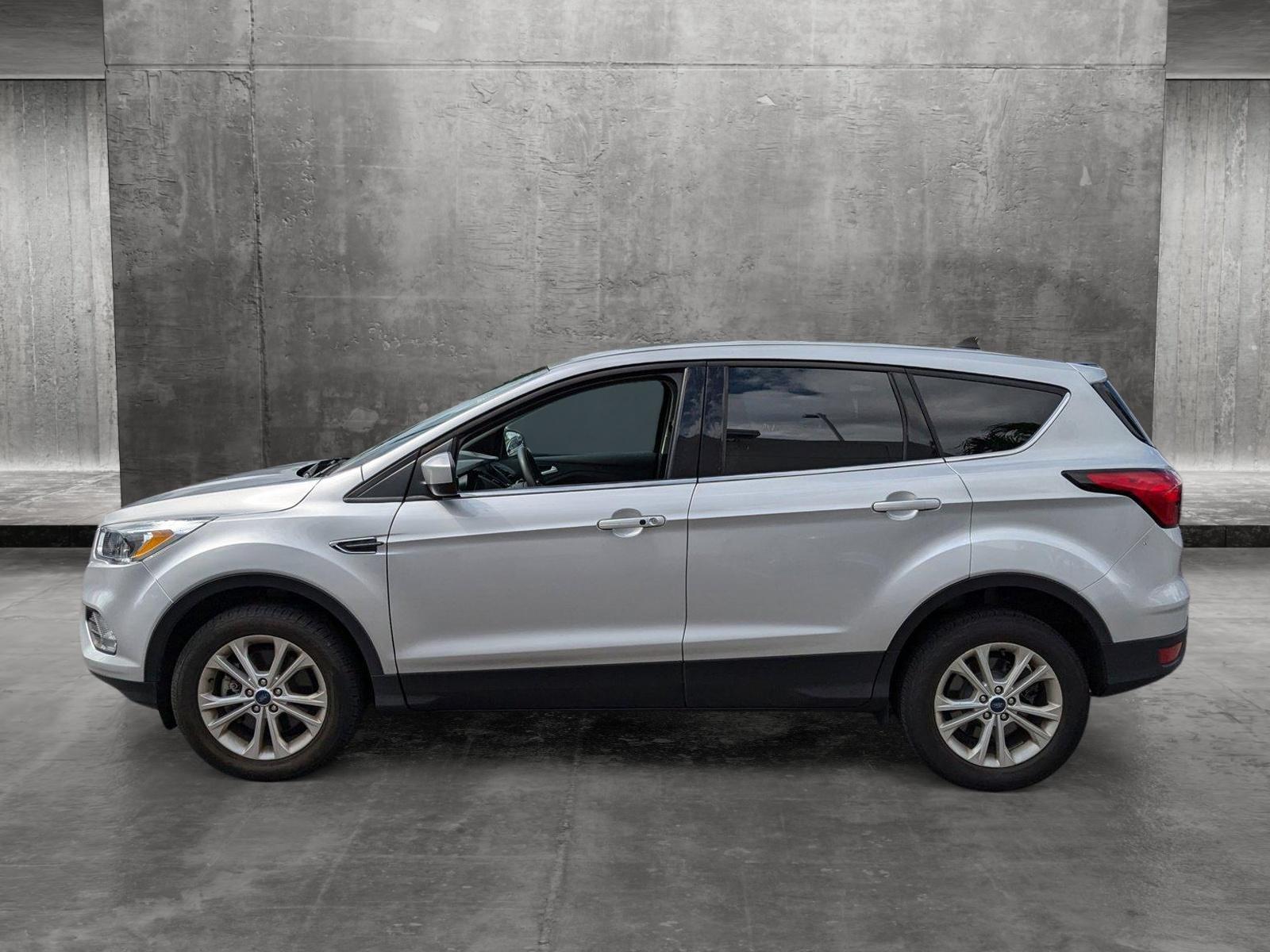 2019 Ford Escape Vehicle Photo in Miami, FL 33015