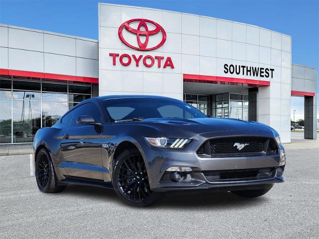 2015 Ford Mustang Vehicle Photo in Lawton, OK 73505-3409