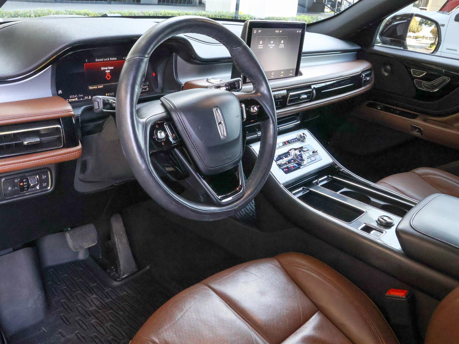 2020 Lincoln Aviator Vehicle Photo in DALLAS, TX 75209-3095