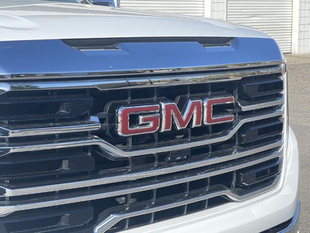 2025 GMC Sierra 1500 Vehicle Photo in TURLOCK, CA 95380-4918