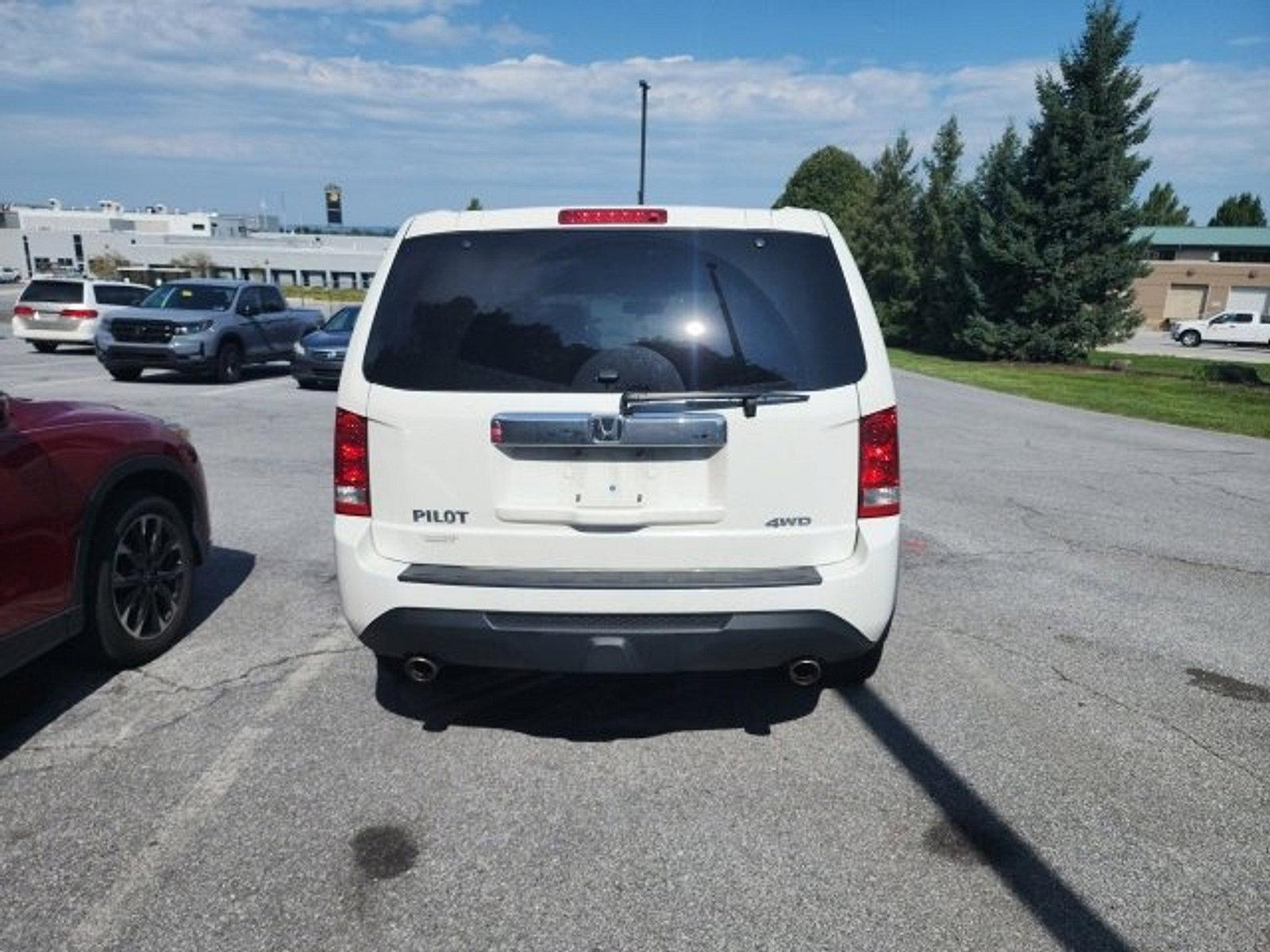 2013 Honda Pilot Vehicle Photo in Harrisburg, PA 17111