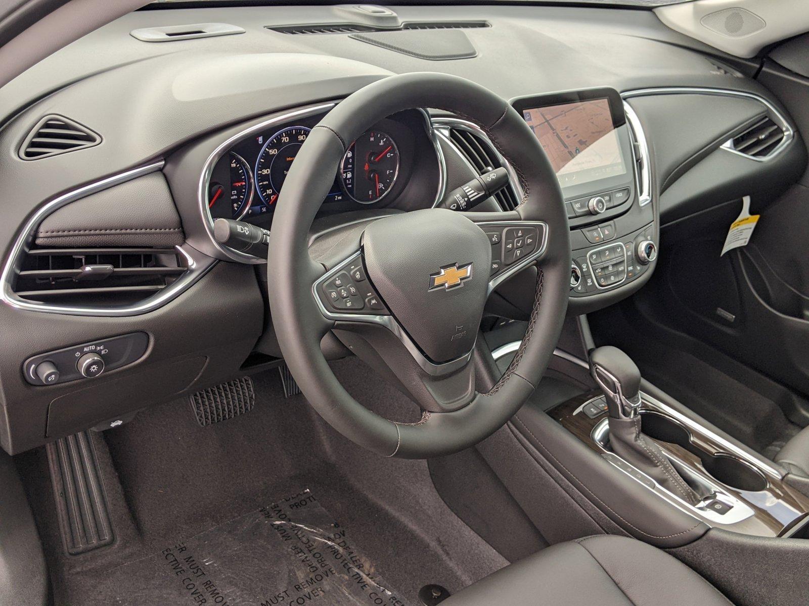 2025 Chevrolet Malibu Vehicle Photo in PEMBROKE PINES, FL 33024-6534