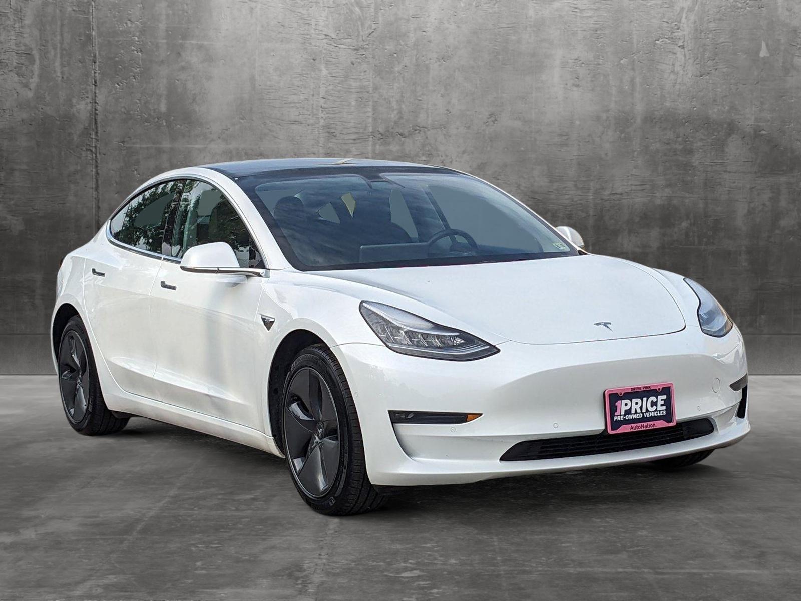 2019 Tesla Model 3 Vehicle Photo in TIMONIUM, MD 21093-2300