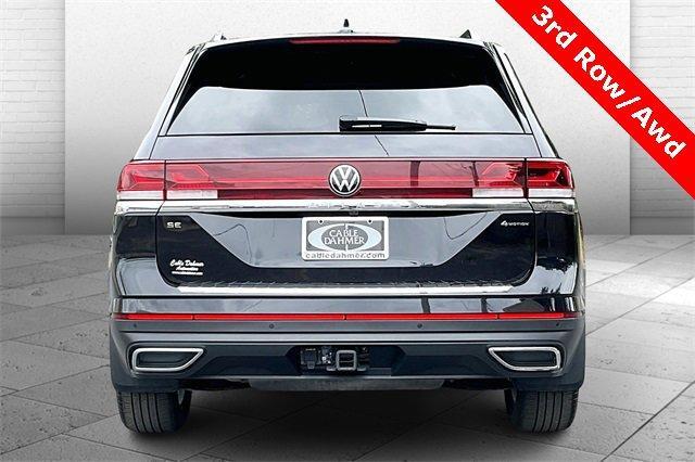 2024 Volkswagen Atlas Vehicle Photo in INDEPENDENCE, MO 64055-1314