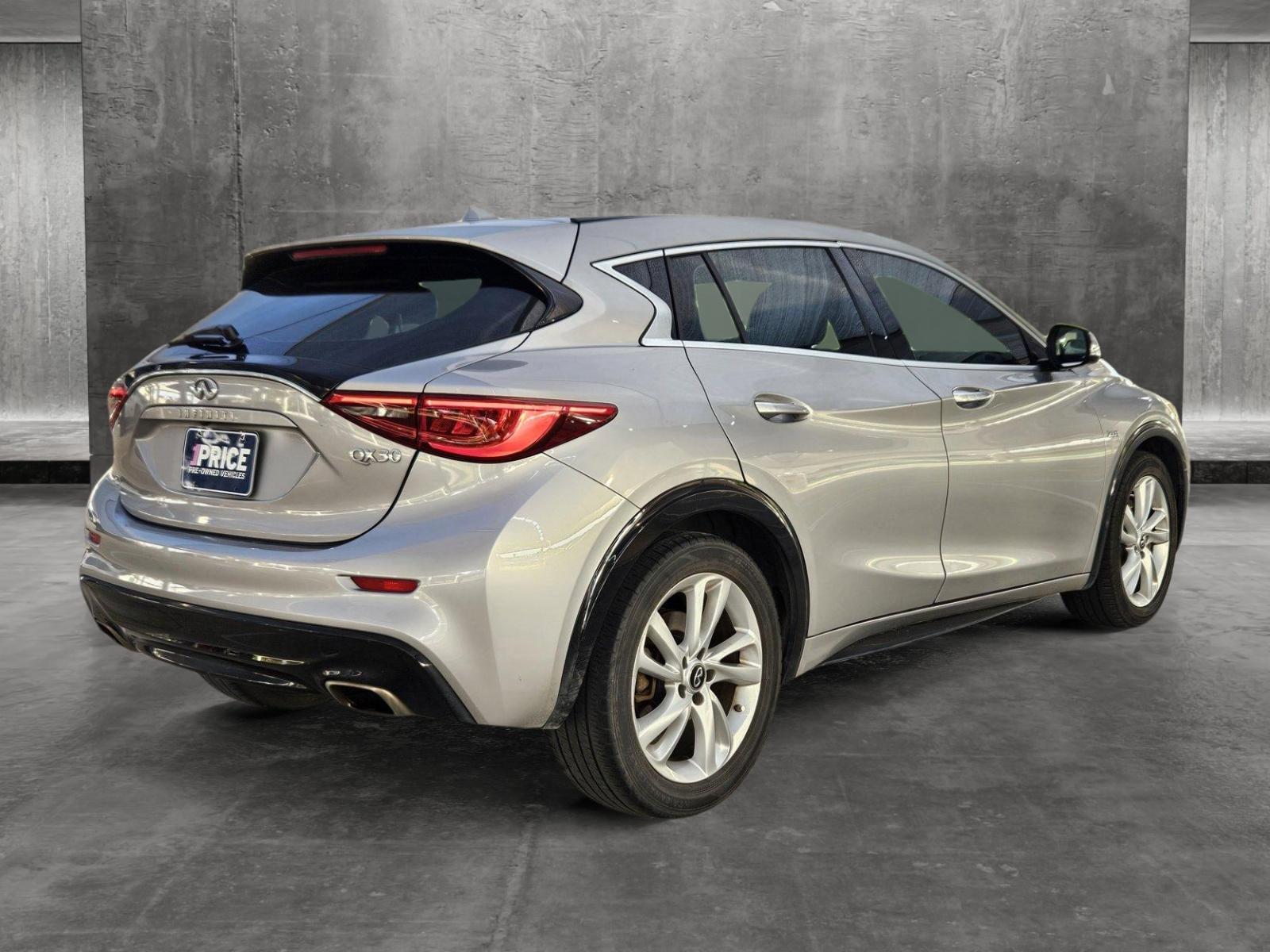 2017 INFINITI QX30 Vehicle Photo in AMARILLO, TX 79106-1809