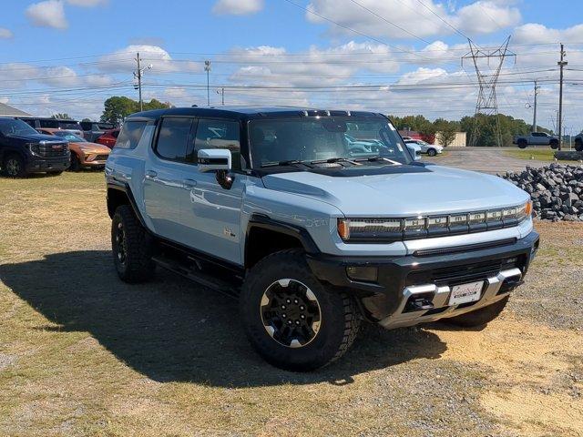 2025 GMC HUMMER EV SUV Vehicle Photo in ALBERTVILLE, AL 35950-0246