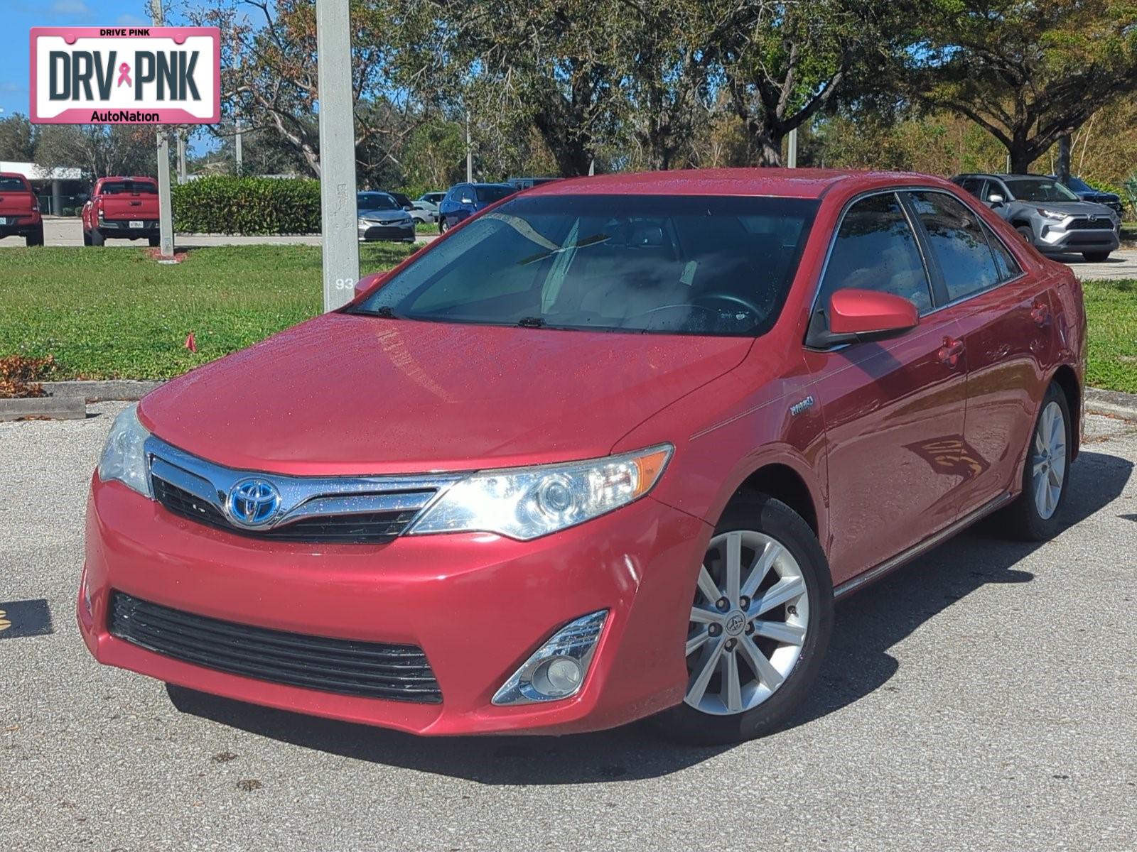 2014 Toyota Camry Hybrid Vehicle Photo in Ft. Myers, FL 33907