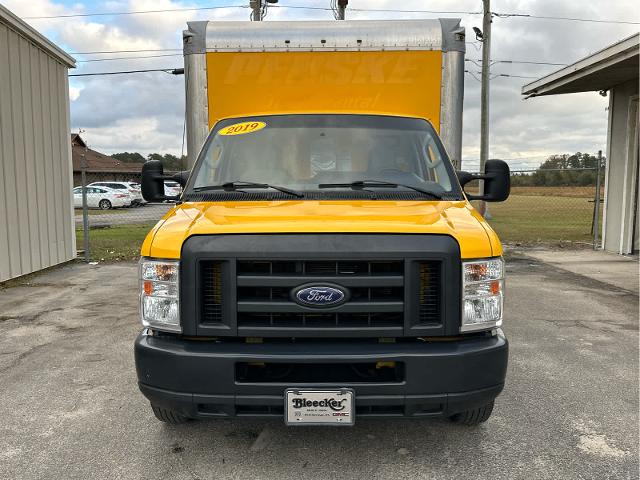 2019 Ford E-Series Cutaway Vehicle Photo in RED SPRINGS, NC 28377-1640