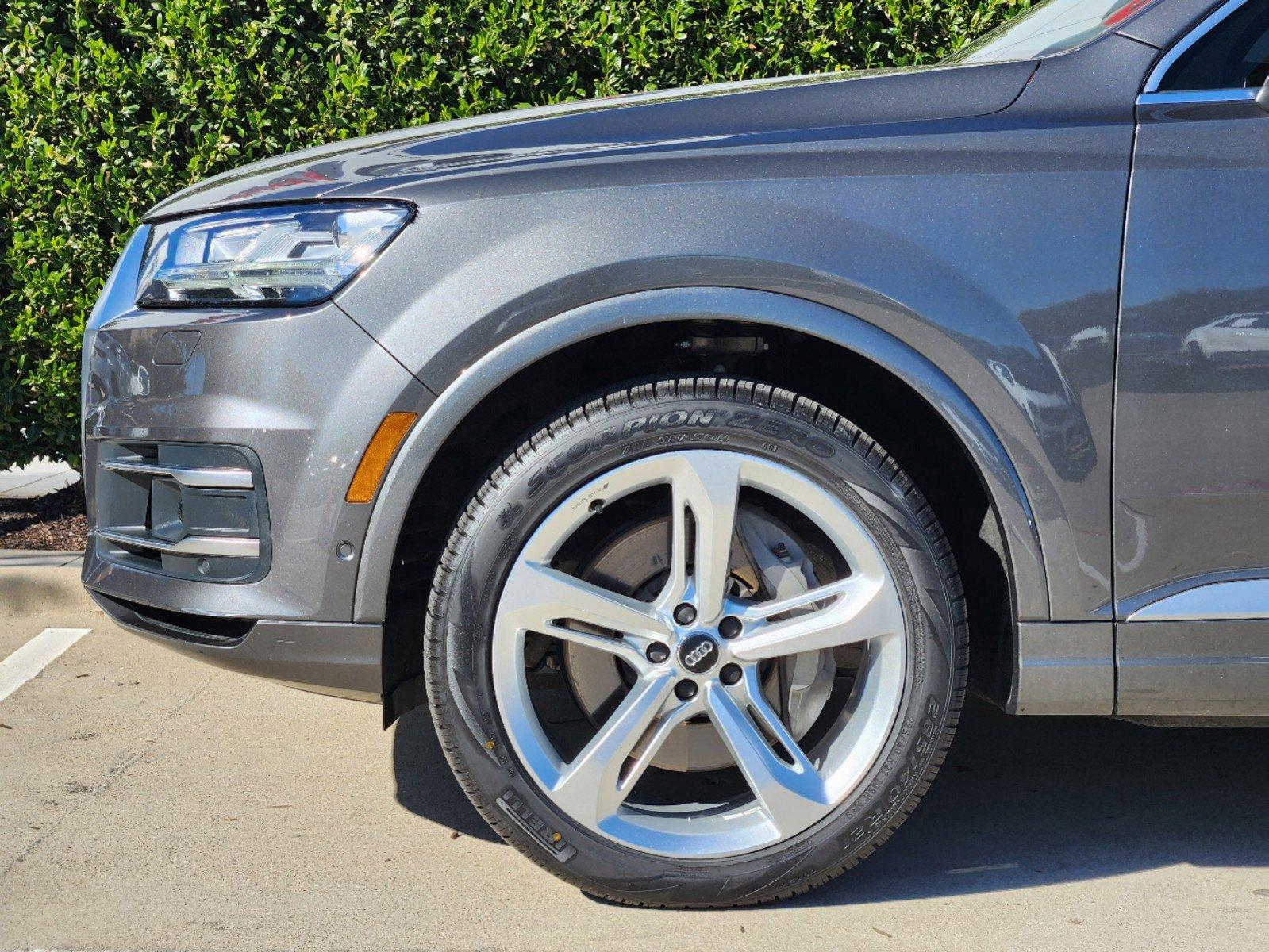 2019 Audi Q7 Vehicle Photo in MCKINNEY, TX 75070