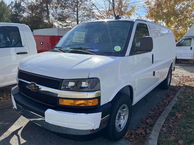 2025 Chevrolet Express Cargo 2500 Vehicle Photo in ALCOA, TN 37701-3235