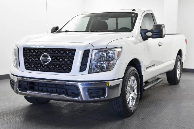 2019 Nissan Titan Vehicle Photo in Akron, OH 44312