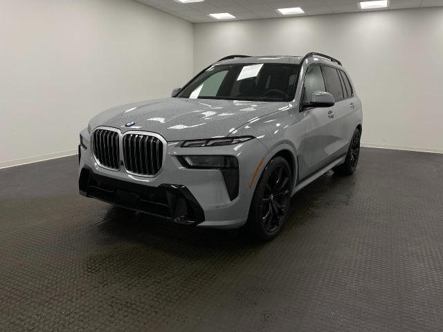 2025 BMW X7 xDrive40i Vehicle Photo in Appleton, WI 54913