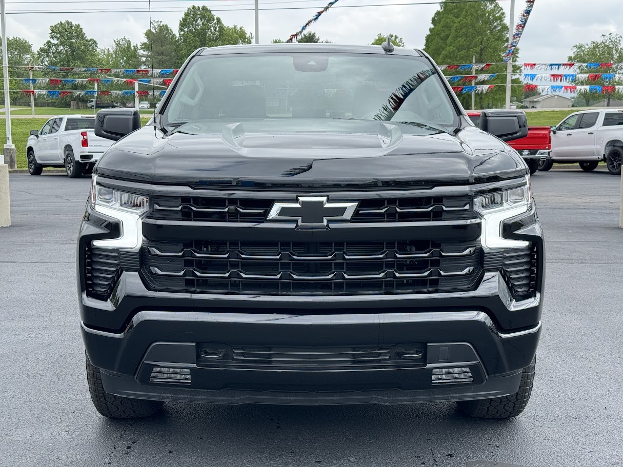 2024 Chevrolet Silverado 1500 Vehicle Photo in BOONVILLE, IN 47601-9633