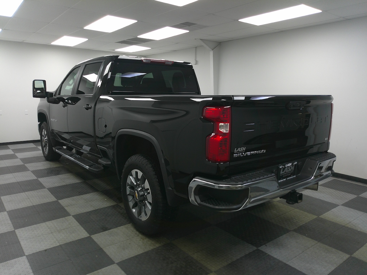 Certified 2024 Chevrolet Silverado 2500HD LT with VIN 2GC4YNEY1R1142591 for sale in Johnstown, OH