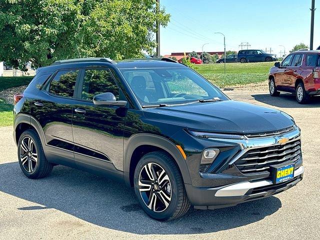 2024 Chevrolet Trailblazer Vehicle Photo in GREELEY, CO 80634-4125