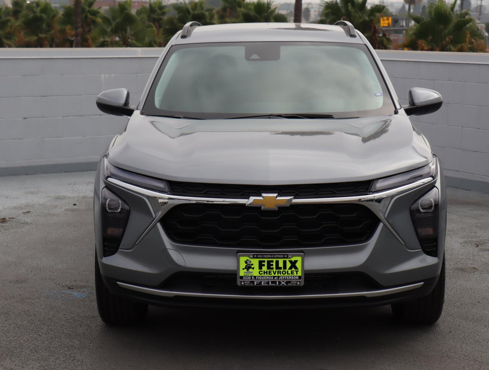 2025 Chevrolet Trax Vehicle Photo in LOS ANGELES, CA 90007-3794