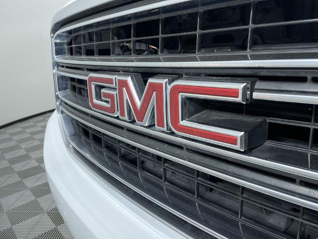 2020 GMC Yukon XL Vehicle Photo in GILBERT, AZ 85297-0402