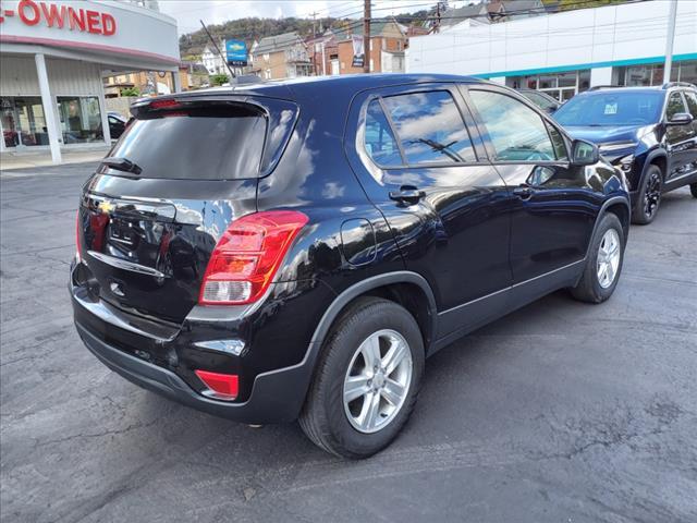 2021 Chevrolet Trax Vehicle Photo in TARENTUM, PA 15084-1435