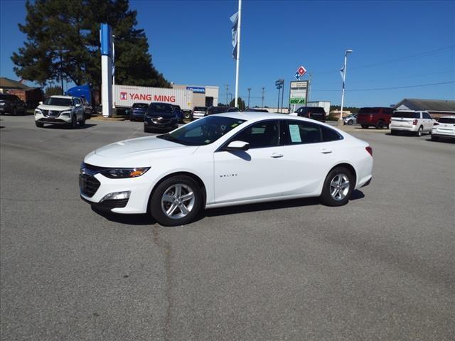 2024 Chevrolet Malibu Vehicle Photo in South Hill, VA 23970