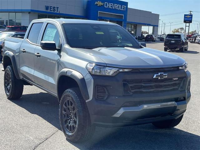 2024 Chevrolet Colorado Vehicle Photo in ALCOA, TN 37701-3235