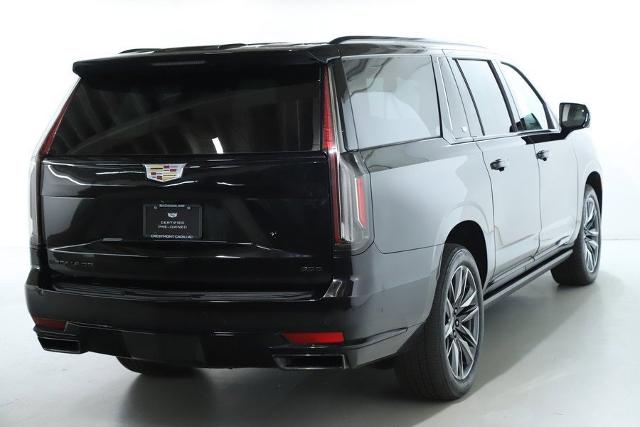 2022 Cadillac Escalade ESV Vehicle Photo in BEACHWOOD, OH 44122-4298