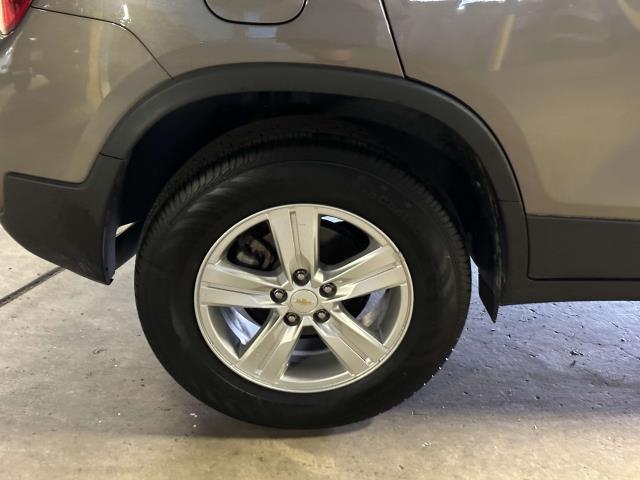 2021 Chevrolet Trax Vehicle Photo in DOUGLASTON, NY 11362-1062