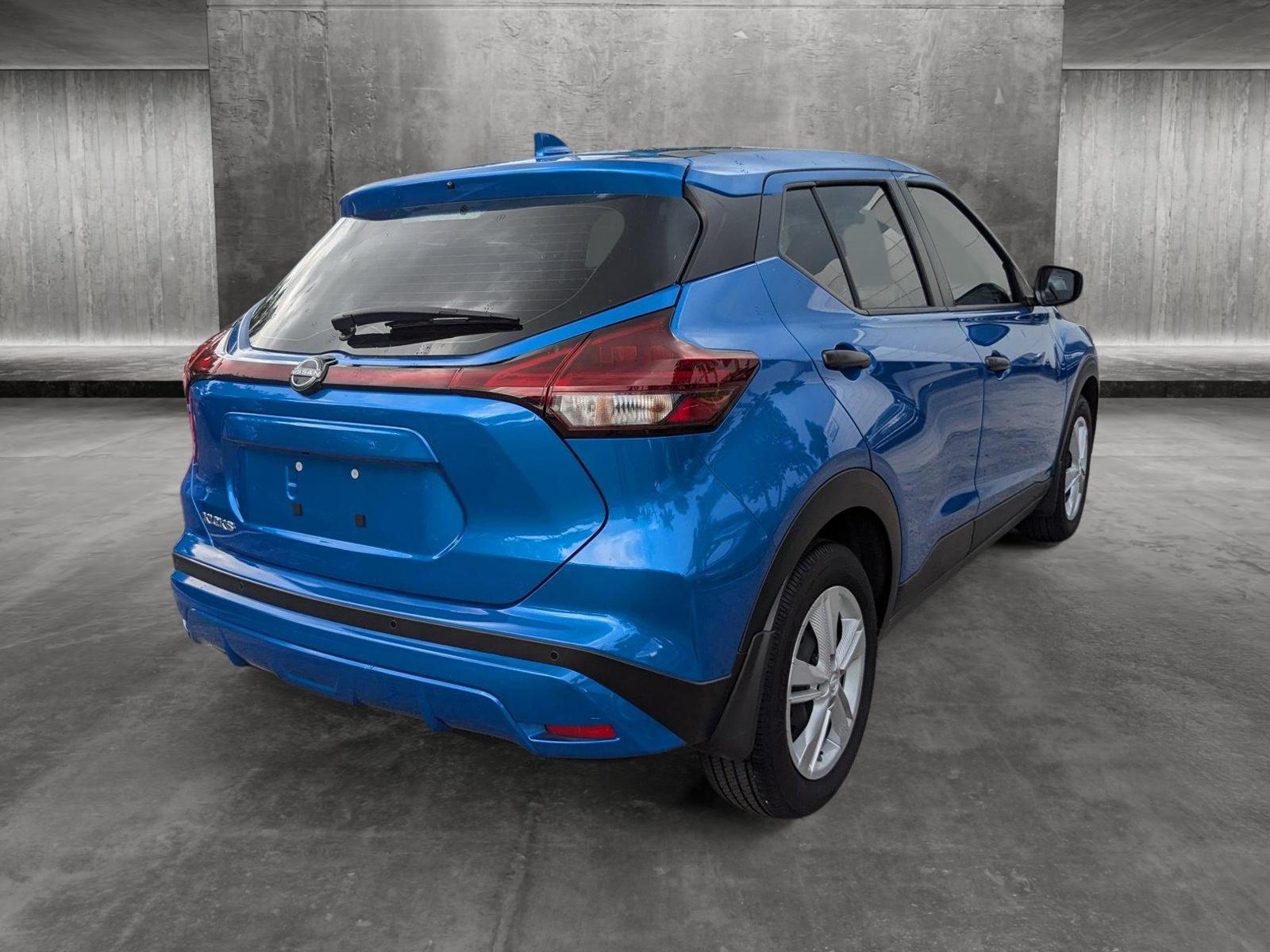 2023 Nissan Kicks Vehicle Photo in Miami, FL 33135