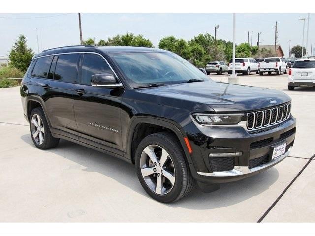 2022 Jeep Grand Cherokee L Vehicle Photo in ROSENBERG, TX 77471-5675