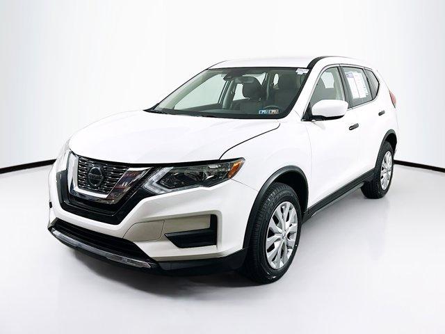 2020 Nissan Rogue Vehicle Photo in Doylestown, PA 18901