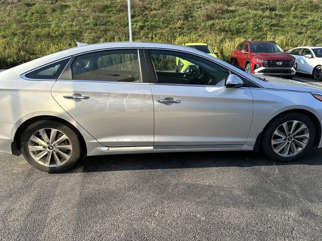 2017 Hyundai SONATA Vehicle Photo in INDIANA, PA 15701-1897