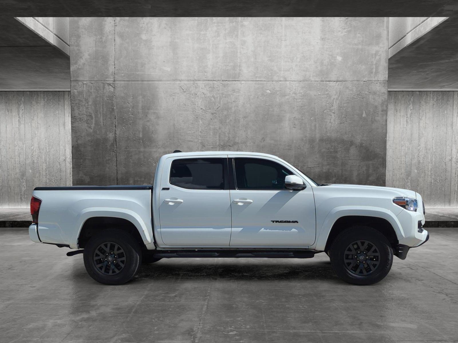 2022 Toyota Tacoma 2WD Vehicle Photo in Ft. Myers, FL 33907