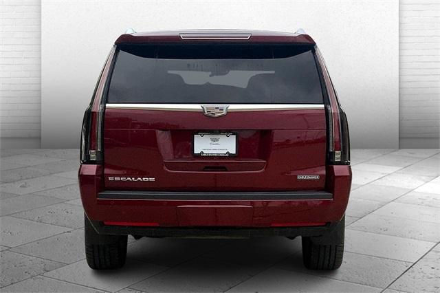 2017 Cadillac Escalade ESV Vehicle Photo in KANSAS CITY, MO 64114-4545