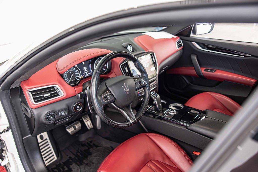 2022 Maserati Ghibli Vehicle Photo in Saint Charles, IL 60174