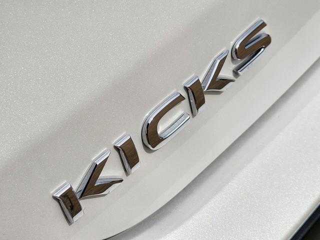 2024 Nissan Kicks Vehicle Photo in Denison, TX 75020