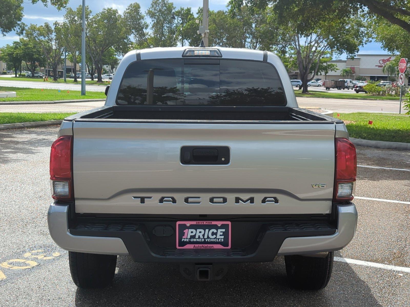 2018 Toyota Tacoma Vehicle Photo in Ft. Myers, FL 33907