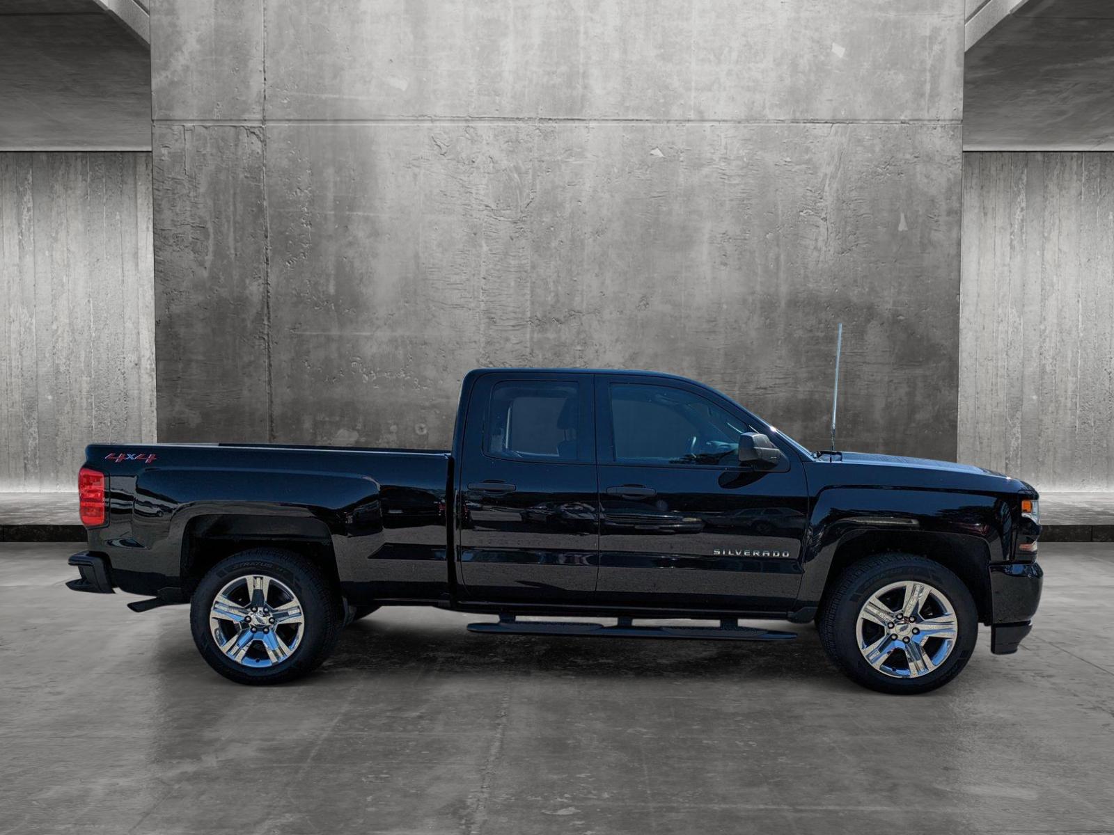 2019 Chevrolet Silverado 1500 LD Vehicle Photo in Jacksonville, FL 32244