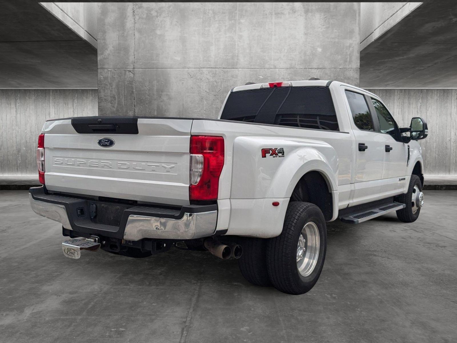 2020 Ford Super Duty F-350 DRW Vehicle Photo in Pompano Beach, FL 33064