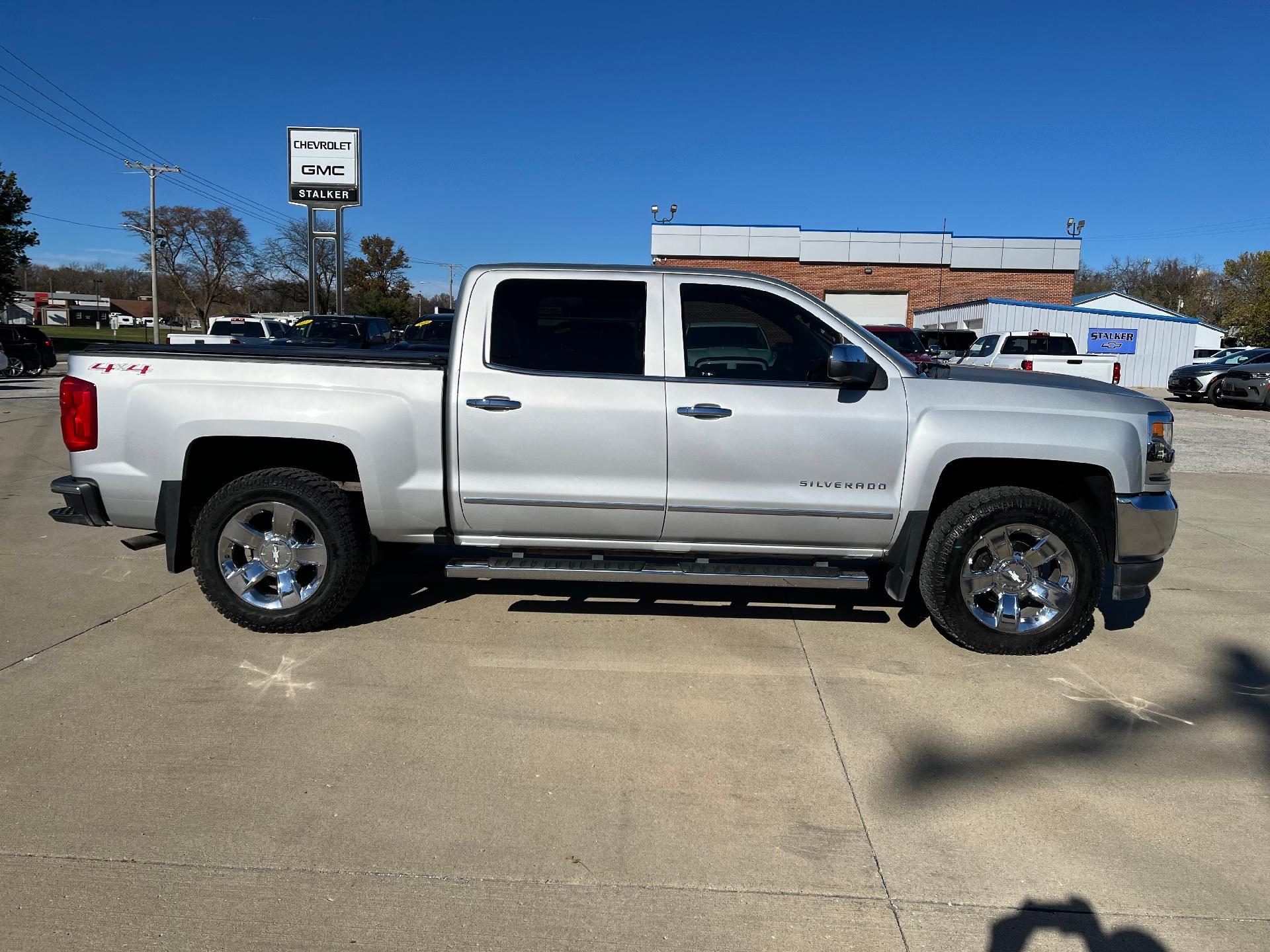 Used 2017 Chevrolet Silverado 1500 LTZ with VIN 3GCUKSEC1HG242863 for sale in Creston, IA