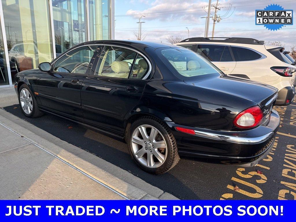 2003 Jaguar X-TYPE Vehicle Photo in Saint Charles, IL 60174