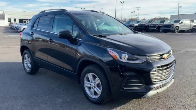 2020 Chevrolet Trax Vehicle Photo in MOON TOWNSHIP, PA 15108-2571