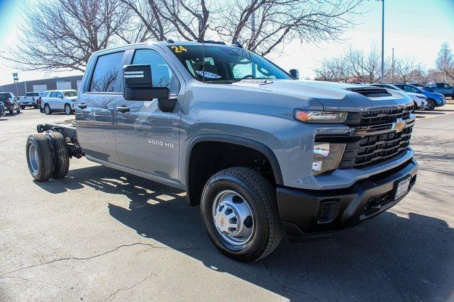 2024 Chevrolet Silverado 3500 HD CC Vehicle Photo in MILES CITY, MT 59301-5791