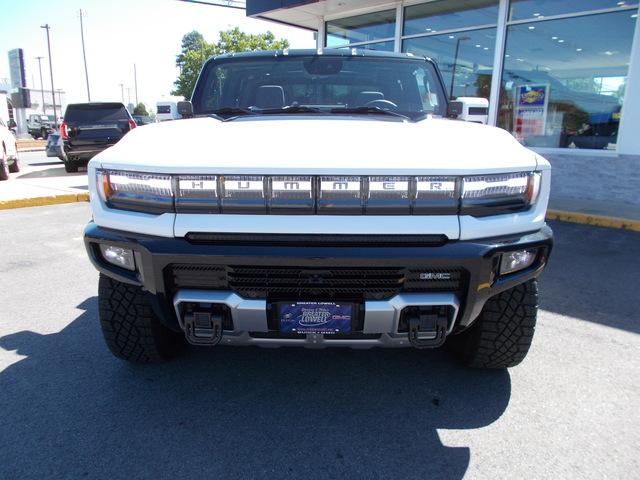 2023 GMC HUMMER EV Pickup Vehicle Photo in LOWELL, MA 01852-4336