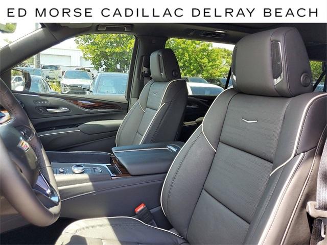 2024 Cadillac Escalade ESV Vehicle Photo in DELRAY BEACH, FL 33483-3294