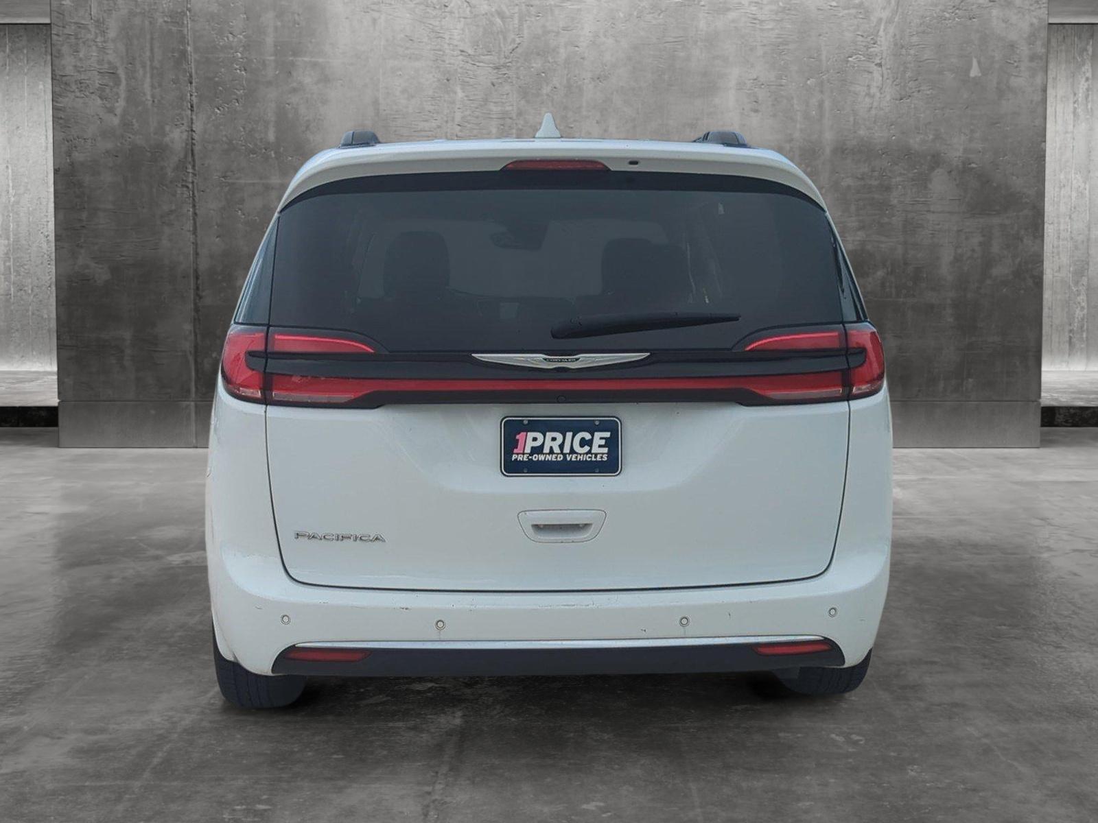 2022 Chrysler Pacifica Vehicle Photo in Pembroke Pines, FL 33027