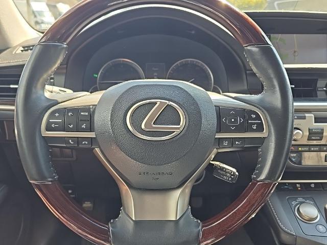 2017 Lexus ES 350 Vehicle Photo in Bowie, MD 20716