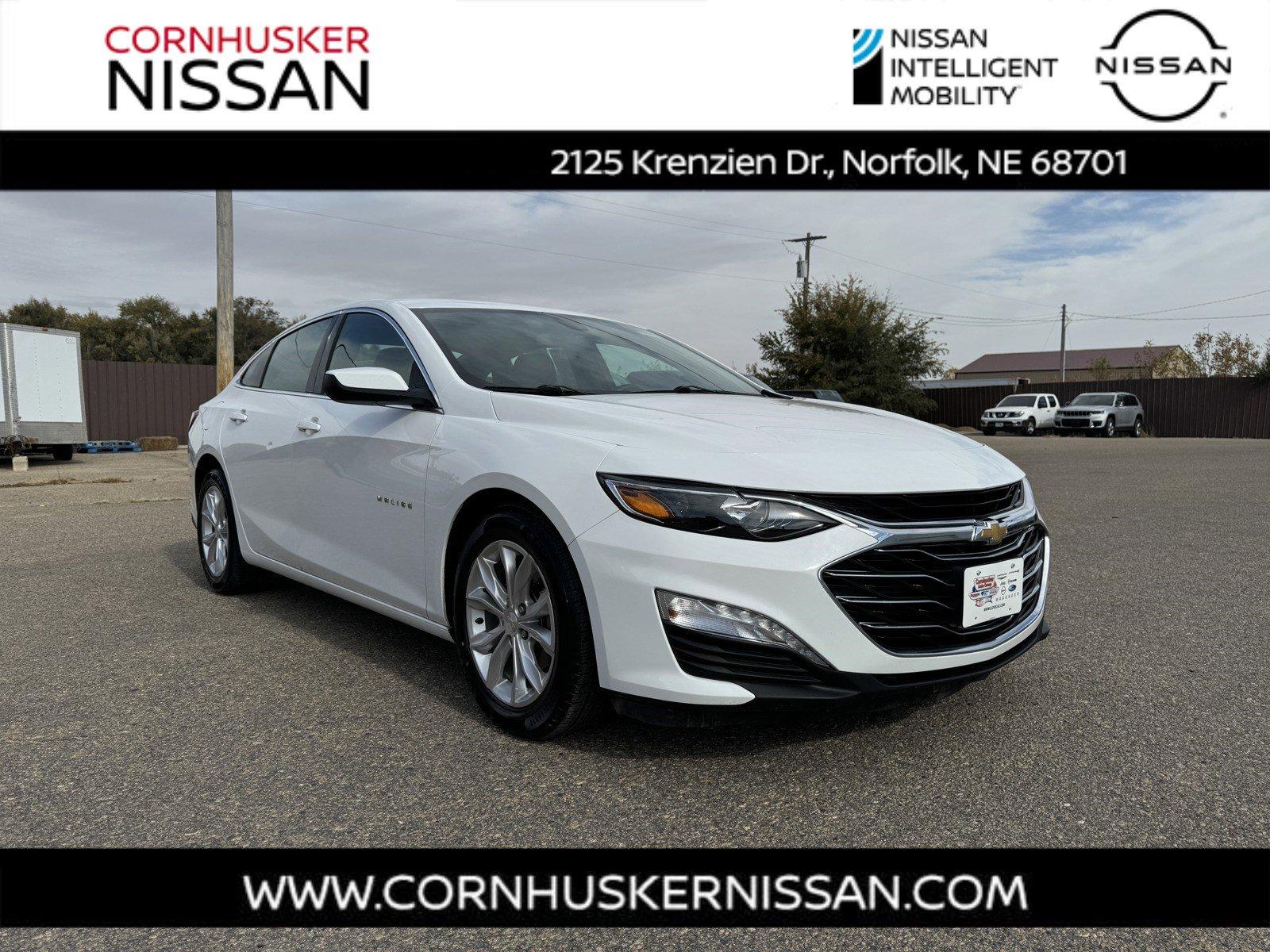 Used 2020 Chevrolet Malibu 1LT with VIN 1G1ZD5ST4LF044867 for sale in Norfolk, NE