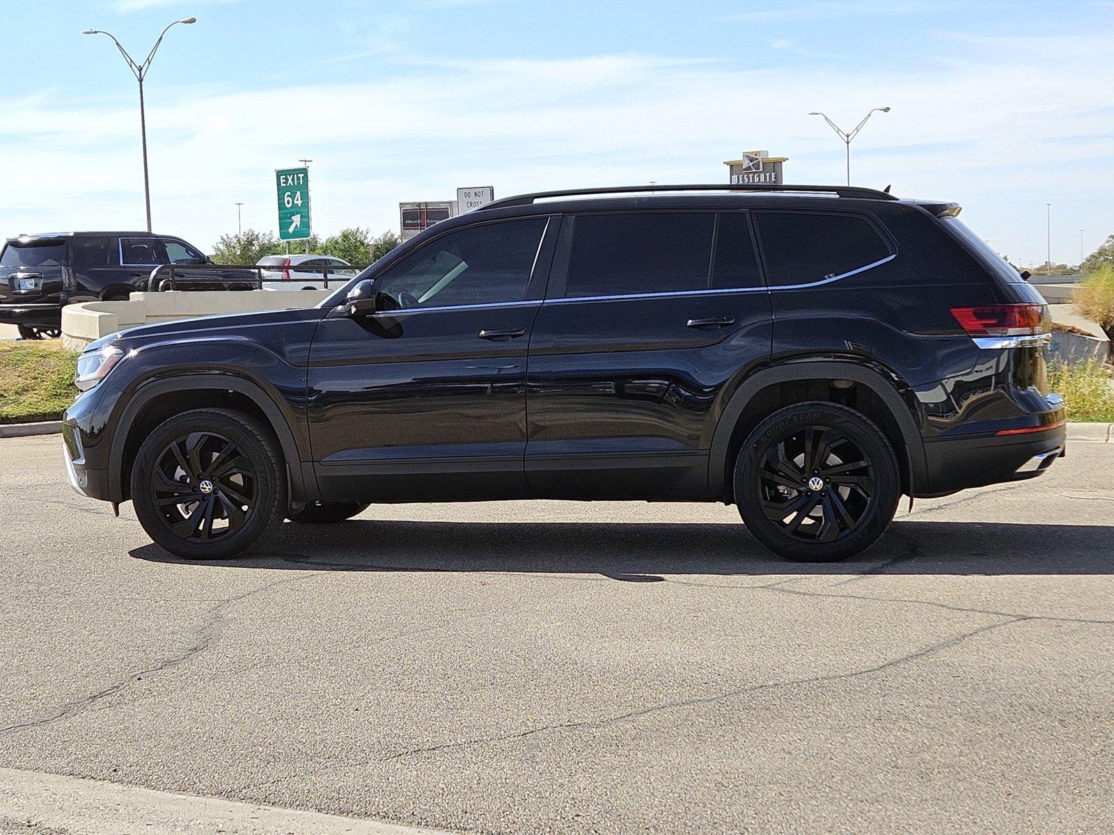 2023 Volkswagen Atlas Vehicle Photo in AMARILLO, TX 79106-1809